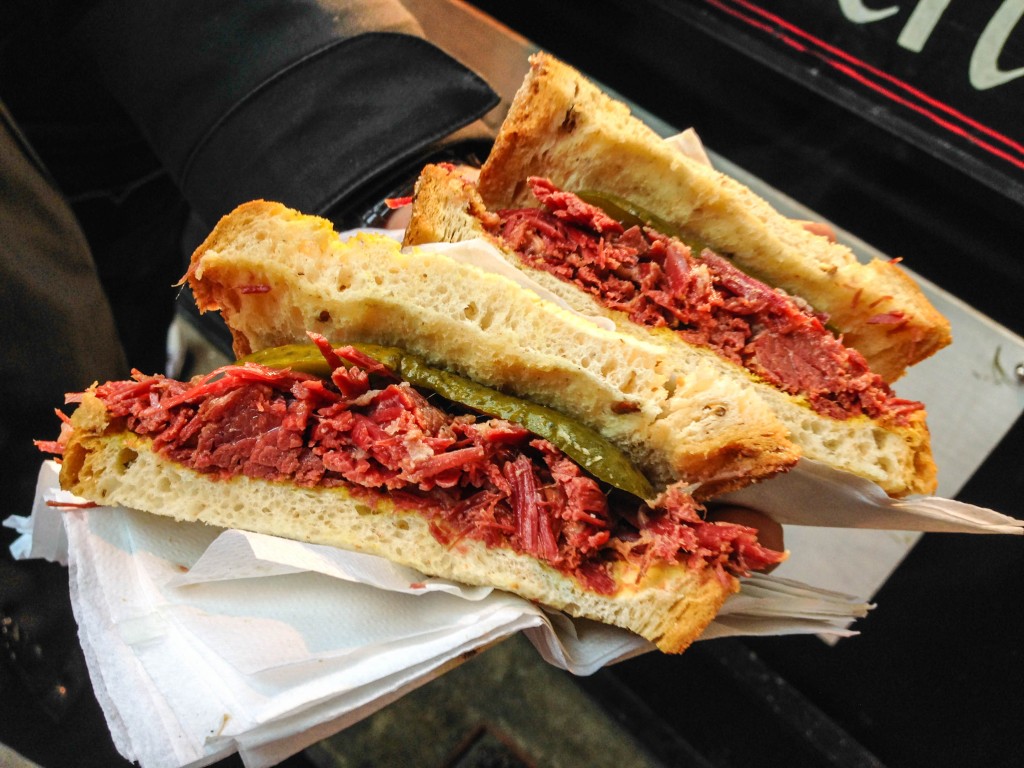 Salt beef sandwich från North Field Farms