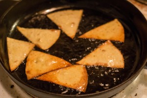 Hemgjorda tortillachips